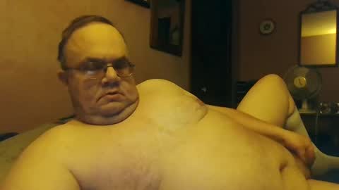 Snapshot of chrismini312 chatting on 02.15.25 Chris The Jerk Off King online show from 02.15.25