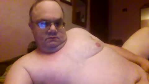 Snapshot of chrismini312 chatting on 10.19.25 Chris The Jerk Off King online show from 10.19.25