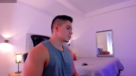 Snapshot of chrismorgan24 chatting on 10.13.25 chrismorgan24 online show from 10.13.25