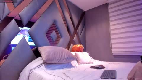 Snapshot of chrismorgan24 chatting on 11.13.25 chrismorgan24 online show from 11.13.25