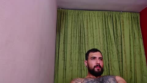 Snapshot of chriss_james chatting on 02.21.25 chriss_james online show from 02.21.25