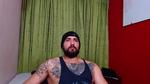 Snapshot of chriss_james chatting on 02.23.25 chriss_james online show from 02.23.25