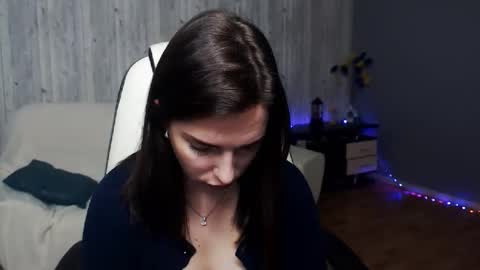 Christi online show from 11.14.25