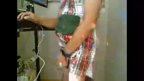 Snapshot of chrisswift3000ad chatting on 05.01.26 chrisswift3000ad online show from 05.01.26