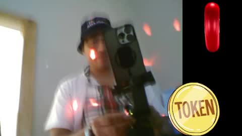 Snapshot of chrisswift3000ad chatting on 05.18.26 chrisswift3000ad online show from 05.18.26