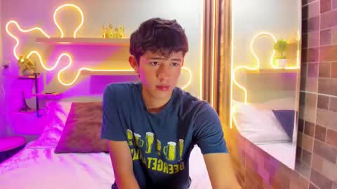 Snapshot of christian_foxx chatting on 02.11.26 Christian online show from 02.11.26