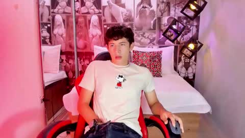 Snapshot of christian_foxx chatting on 02.24.26 Christian online show from 02.24.26