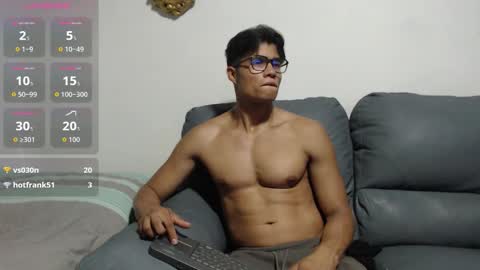 Snapshot of christian_musclet4 chatting on 09.21.25 ---Chistian--- online show from 09.21.25