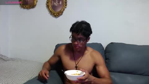 Snapshot of christian_musclet4 chatting on 10.15.25 ---Chistian--- online show from 10.15.25