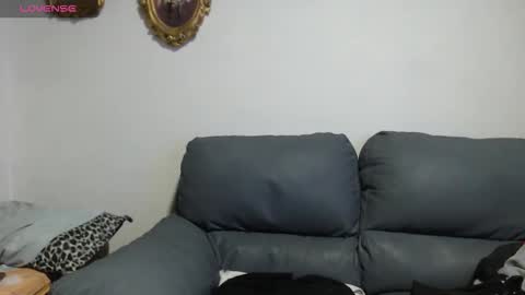 Snapshot of christian_musclet4 chatting on 10.31.25 ---Chistian--- online show from 10.31.25