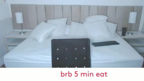 Snapshot of christiandiorx chatting on 12.27.24 christiandiorx online show from 12.27.24