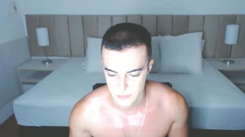 Snapshot of christiandiorx chatting on 02.15.25 christiandiorx online show from 02.15.25