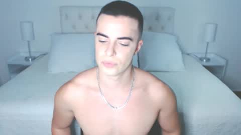 Snapshot of christiandiorx chatting on 11.01.25 christiandiorx online show from 11.01.25