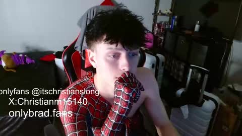 Snapshot of christianslong chatting on 09.30.25 christianslong online show from 09.30.25