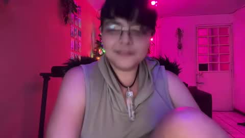 Snapshot of christianvalles chatting on 01.06.25 christianvalles online show from 01.06.25