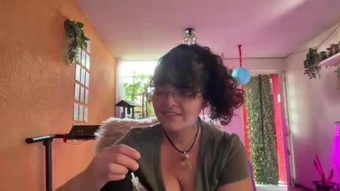 Snapshot of christianvalles chatting on 03.11.25 christianvalles online show from 03.11.25