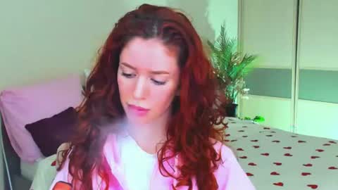 christinaconteeree online show from 07.17.26