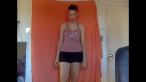 Christina Saunters online show from 10.01.25