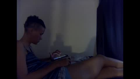 Christina Saunters online show from 10.13.25