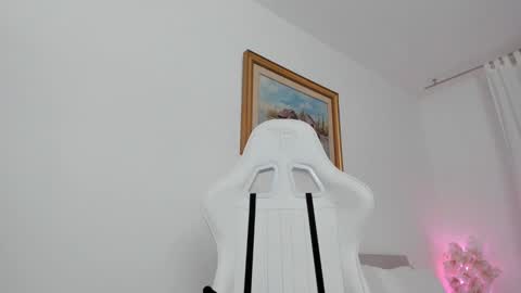 Hi im Christine online show from 01.28.25