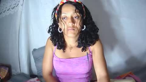 christine213 online show from 09.10.25