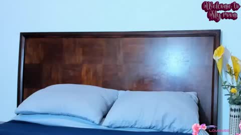 Snapshot of christine_35 chatting on 02.11.25 Christine - online show from 02.11.25