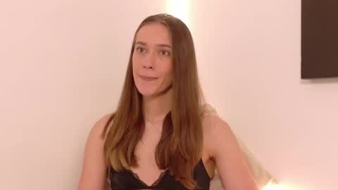Snapshot of christinne_x chatting on 04.30.26 Christy online show from 04.30.26