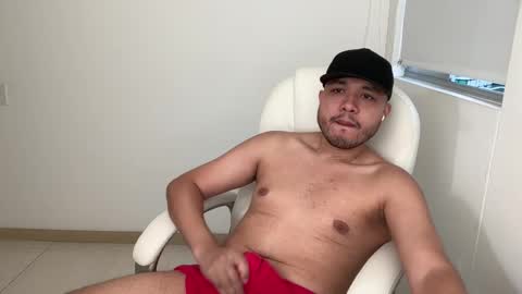 Snapshot of christopherdav chatting on 12.08.24 Chris online show from 12.08.24