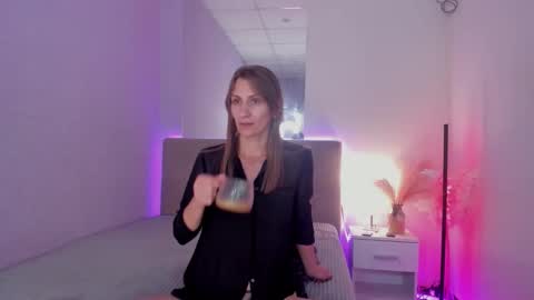 ChristyBrooks online show from 09.16.25