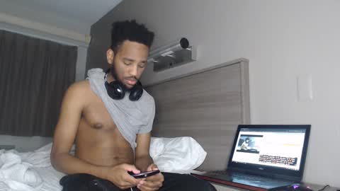 ChrisVacherx online show from 02.12.25