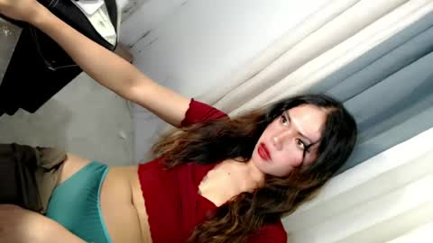 Christine online show from 08.02.26