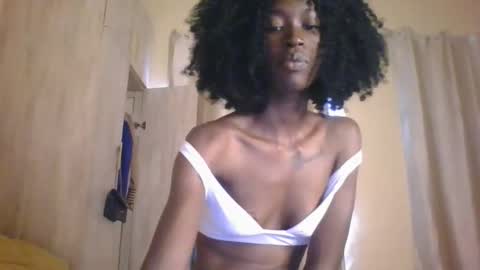 chroe22 online show from 04.25.26