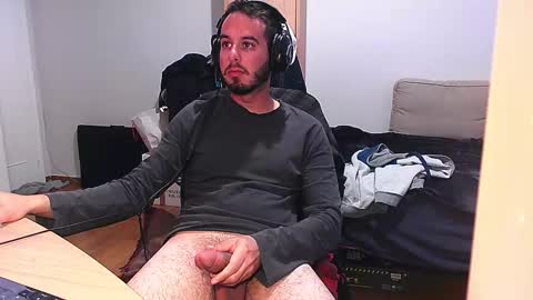 Chromefox123 online show from 12.19.25