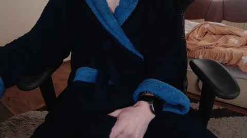 Snapshot of chryogenic chatting on 04.29.26 chryogenic online show from 04.29.26