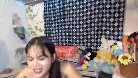 Snapshot of chrysadel chatting on 01.13.25 Ur Suraya22 online show from 01.13.25