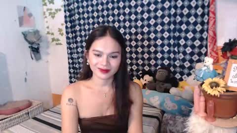 Snapshot of chrysadel chatting on 01.18.25 Ur Suraya22 online show from 01.18.25