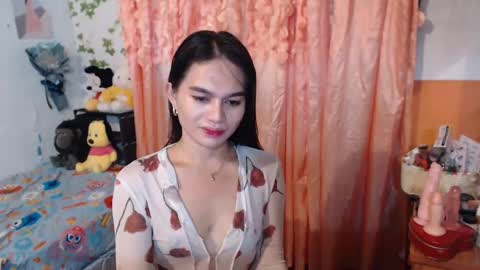 Snapshot of chrysadel chatting on 02.01.25 Ur Suraya22 online show from 02.01.25