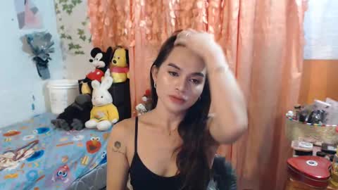 Snapshot of chrysadel chatting on 02.01.25 Ur Suraya22 online show from 02.01.25