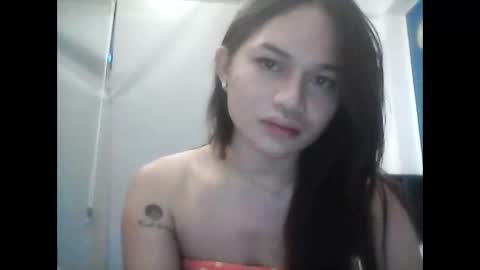 Snapshot of chrysadel chatting on 09.18.25 Ur Suraya22 online show from 09.18.25