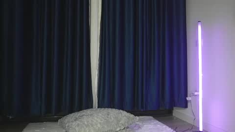 Chrystal online show from 06.03.26