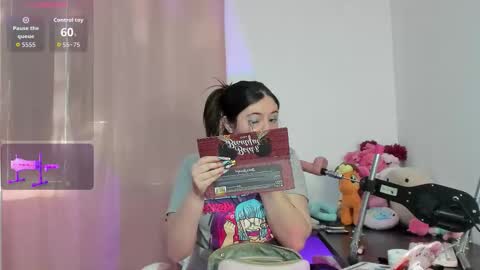 Snapshot of chubby_vaniie_ chatting on 10.14.25 Vanesa online show from 10.14.25