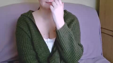 Snapshot of chubbymaia chatting on 03.03.25 Maia online show from 03.03.25