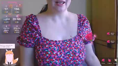 Snapshot of chubbymaia chatting on 03.10.25 Maia online show from 03.10.25