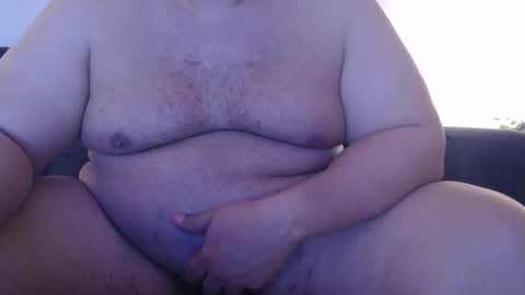 Snapshot of chubbyvix chatting on 02.03.26 AstorYvr online show from 02.03.26