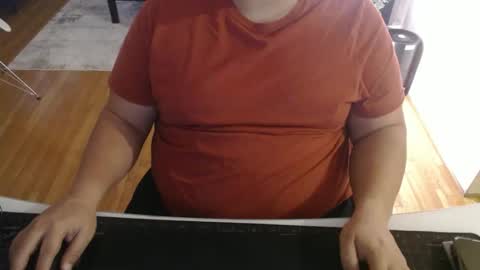 Snapshot of chubbyvix chatting on 02.13.26 AstorYvr online show from 02.13.26