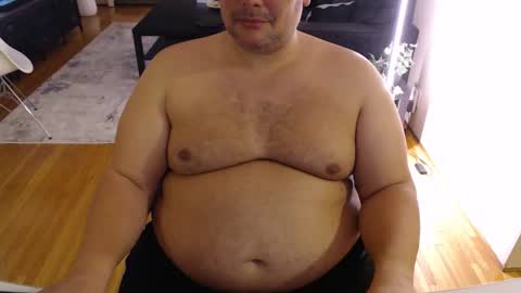 Snapshot of chubbyvix chatting on 03.03.26 AstorYvr online show from 03.03.26