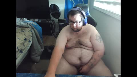 Snapshot of chubbyyxsteven chatting on 09.29.25 Steven online show from 09.29.25