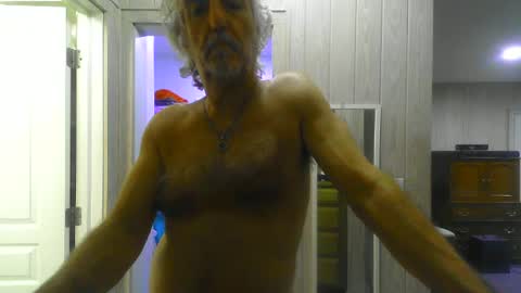 chuck354139 online show from 12.11.24