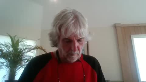 chuck354139 online show from 01.02.25