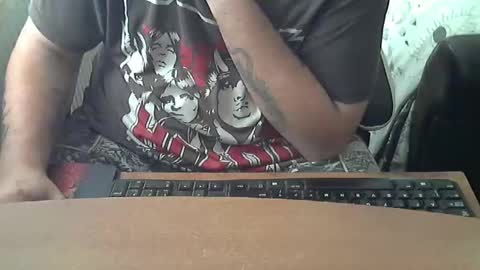 Snapshot of chunkisgreat chatting on 10.16.25 chunkisgreat online show from 10.16.25